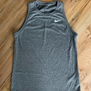 Nike Women’s Tank XS